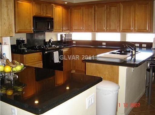 2nd image of 7780 Spindrift Cove St