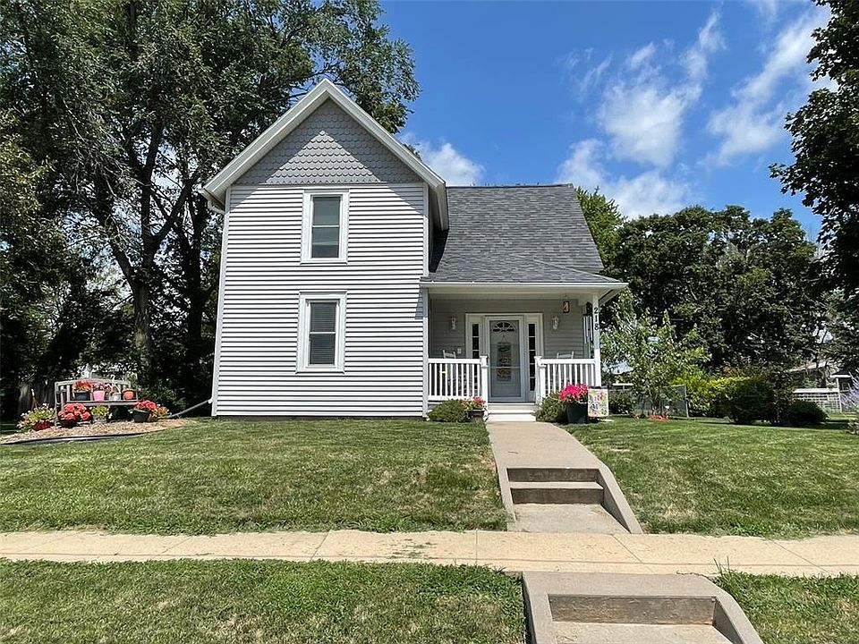 1st image of 218 W South St