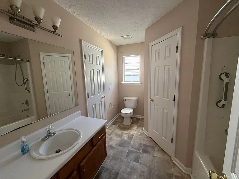 620 Federal Ct — Photo 12
