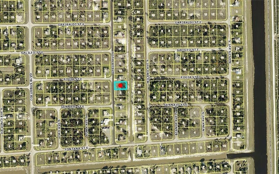 1st image of 831 Aprile Ave S