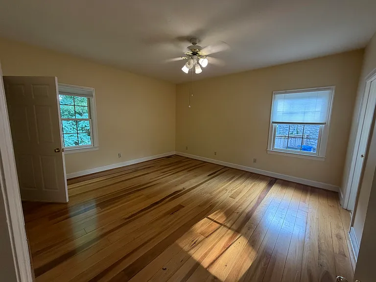 1112 Pepperhill Cir — Photo 19