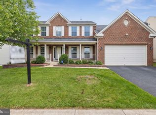 1908 Chamberlain Dr, Frederick, MD 21702