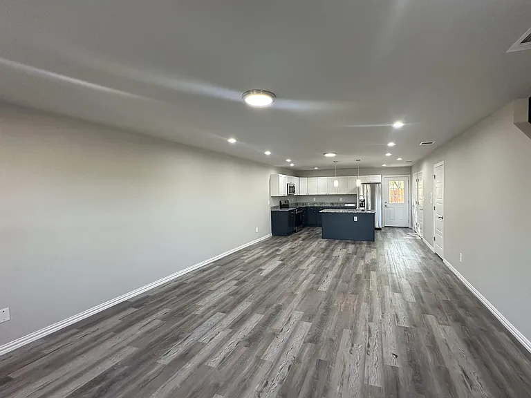 6209 Mustang St #1 — Photo 3