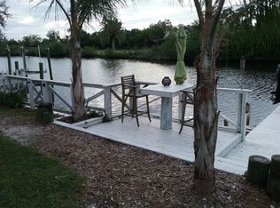 1127 Grand Blvd, Holiday, FL 34690