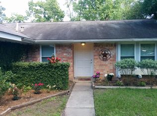 9107 Woodhouse Dr, Spring, TX 77379