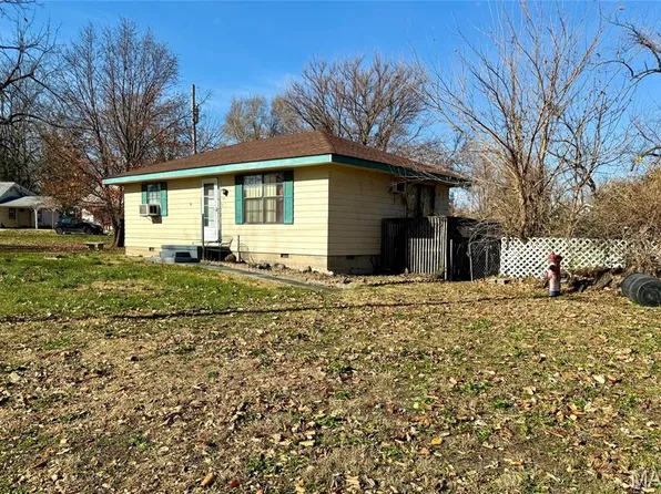 545 Pearl St, Lebanon, MO 65536