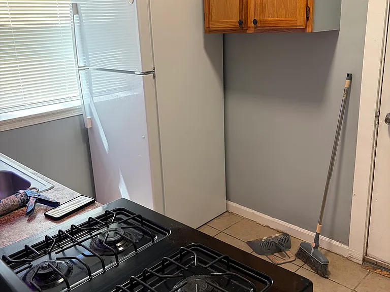 7935 S Woodlawn Ave #1 — Photo 6