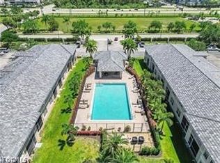 8423 Bernwood Cove Loop APT 401, Fort Myers, FL 33966