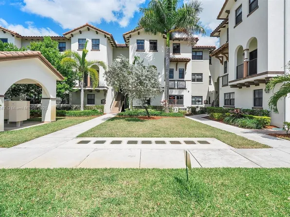 10620 NW 88th St APT 217, Doral, FL 33178