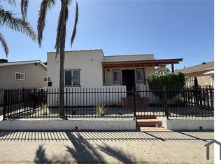 536 W Century Blvd UNIT 1/2, Los Angeles, CA 90044