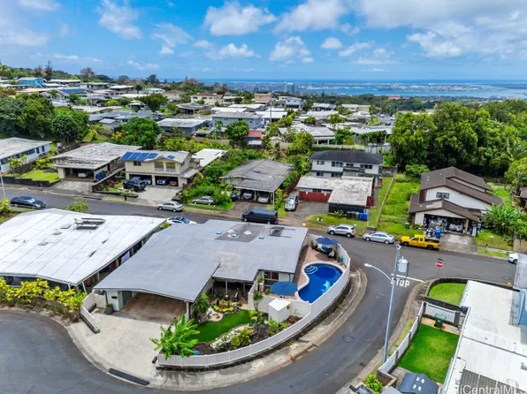 2333 Anini Way, Pearl City, HI 96782