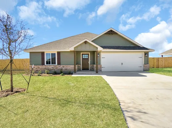 200 Clydesdale Dr, Lindsay, TX 76250