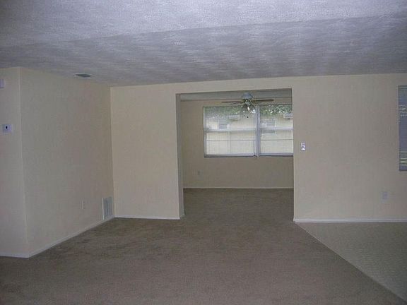 2nd image of 3742 Beechwood Dr