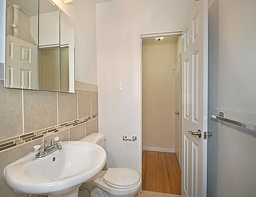Rented by SW Queens Mezzanine | media 4