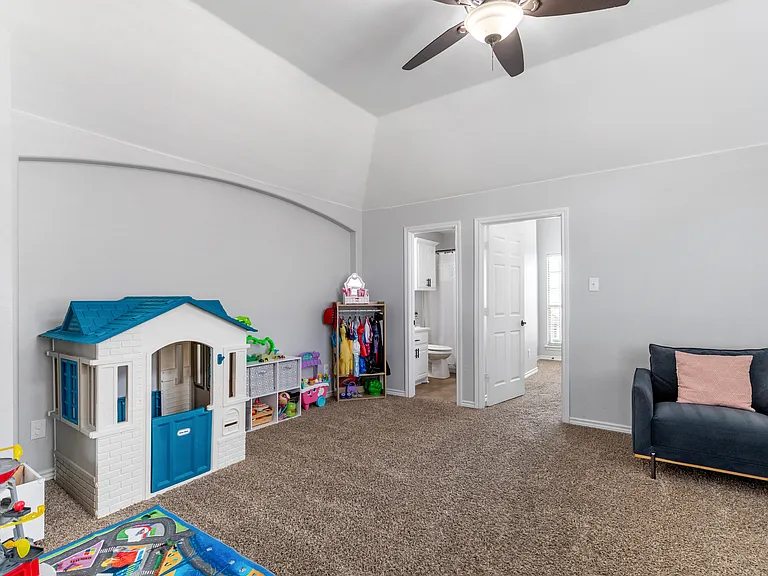 2624 Stable Door Ln — Photo 25