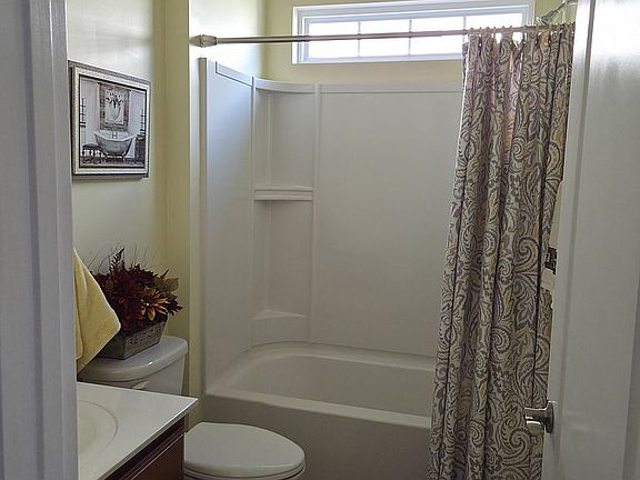 5th image of 4163 Perth Rd