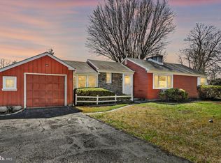 521 Hilldale Rd, Broomall, PA 19008