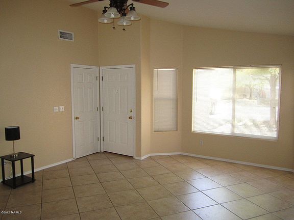 4th image of 2323 W Silverbell Oasis Way