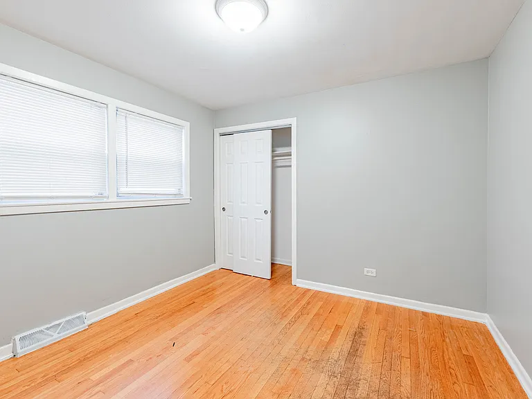 7637 S Essex Ave #2 — Photo 14