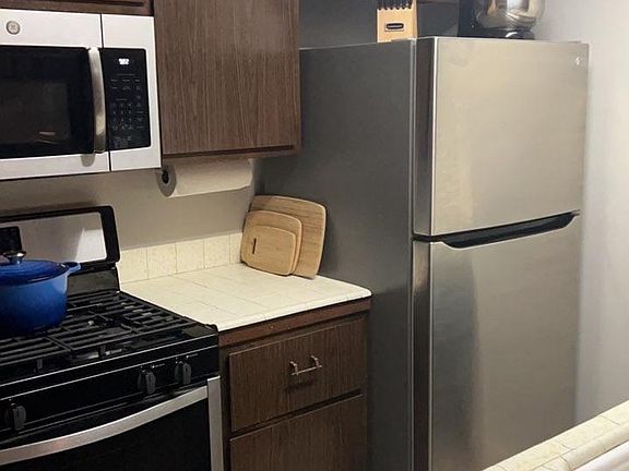 4th image of 249 Bruener Dr #1