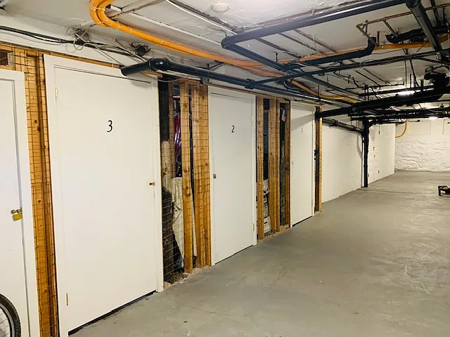 337 Washington St #2 — Photo 8
