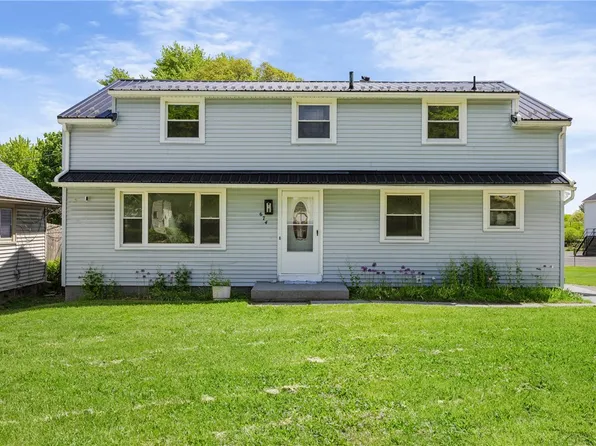 674 Merchants Rd, Rochester, NY 14609