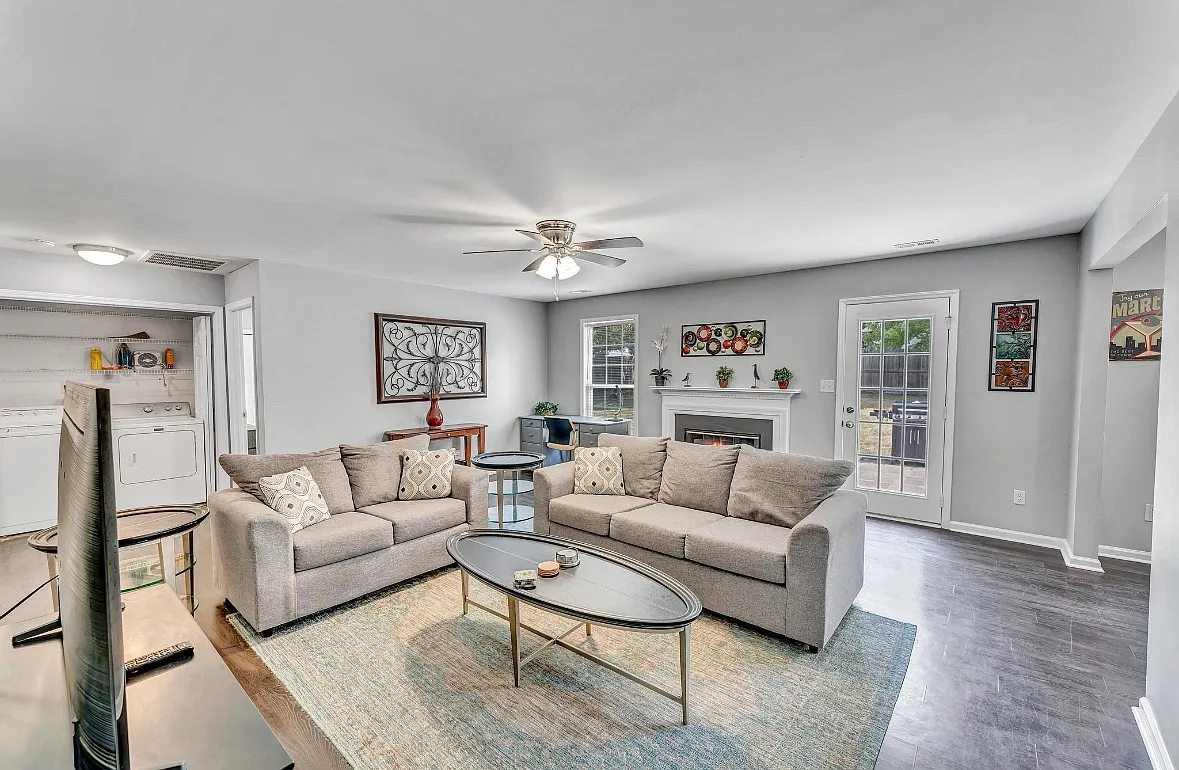1801 Balfour Downs Cir — Photo 2