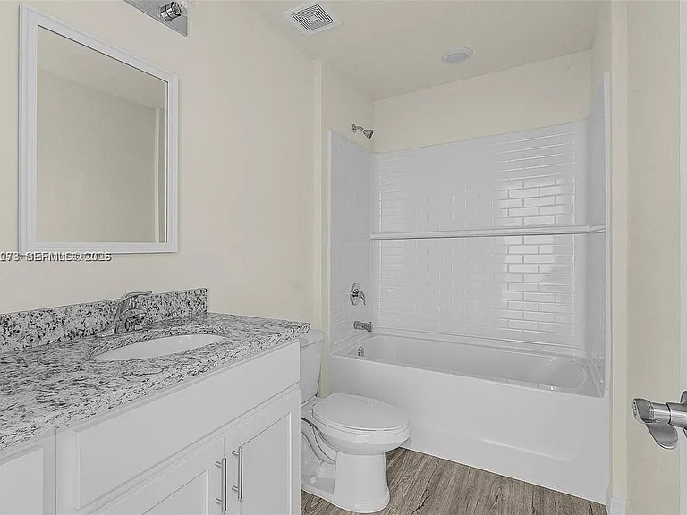 1158 Norge Ct — Photo 13