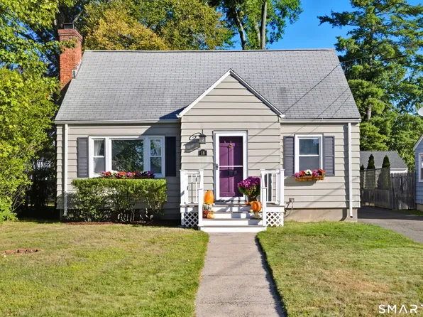 18 Saint James Street, West Hartford, CT 06119