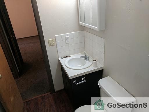 4th image of 1906 Lexington Ave APT 8