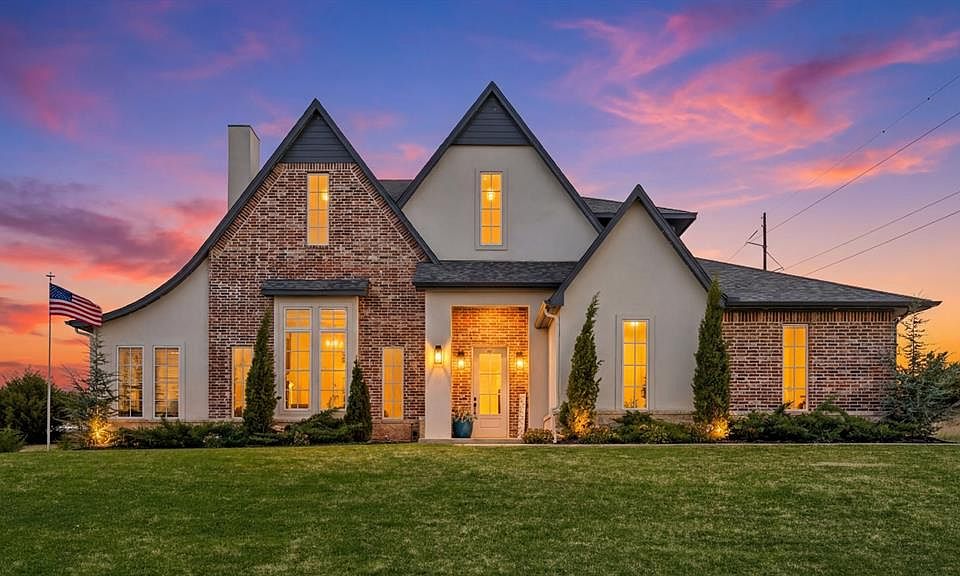 1st image of 3261 Red Ridge Dr