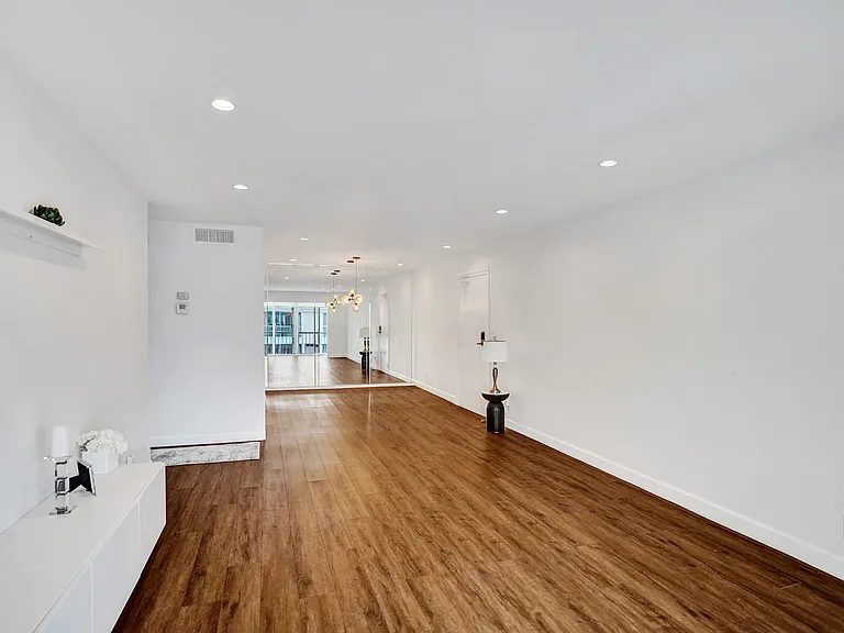 6289 Bay Club Dr #3 — Photo 3