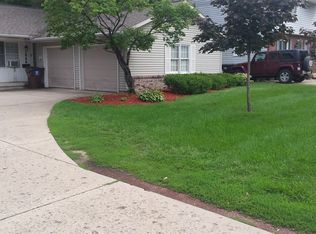 2988 Burlingame Ave SW, Wyoming, MI 49509