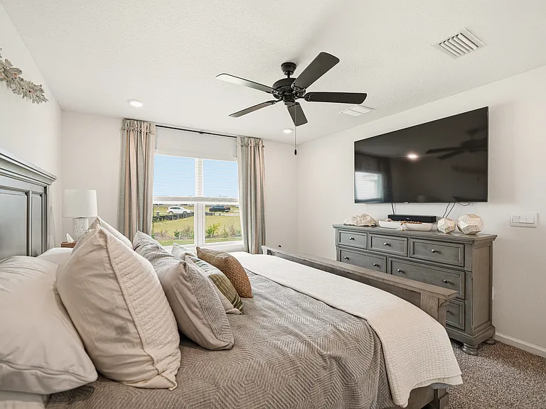 289 Gray Owl Dr W — Photo 18