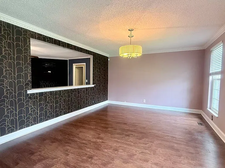 3533 Wood Bridge Dr — Photo 3