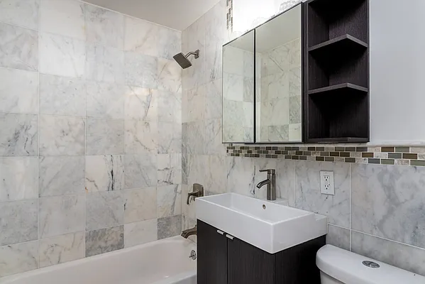 Rented by Imperial Property Advisers | media 16