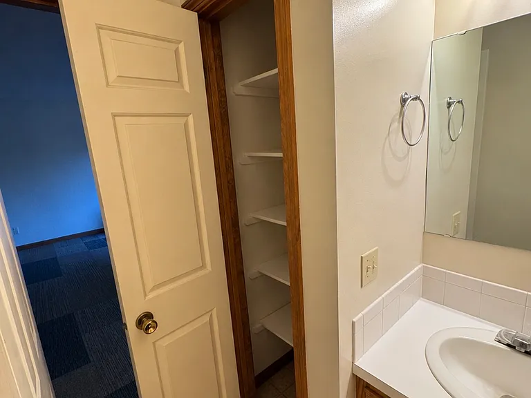 305 Orchard Cir — Photo 9