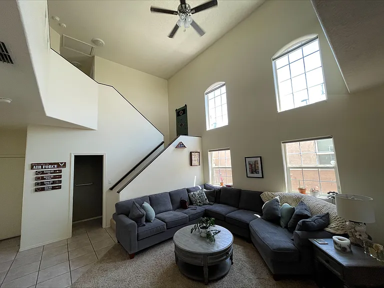 7412 Peregrine Rd NE — Photo 3