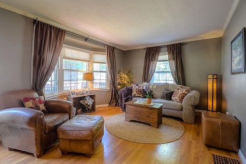 4th image of 5011 Nall Ave