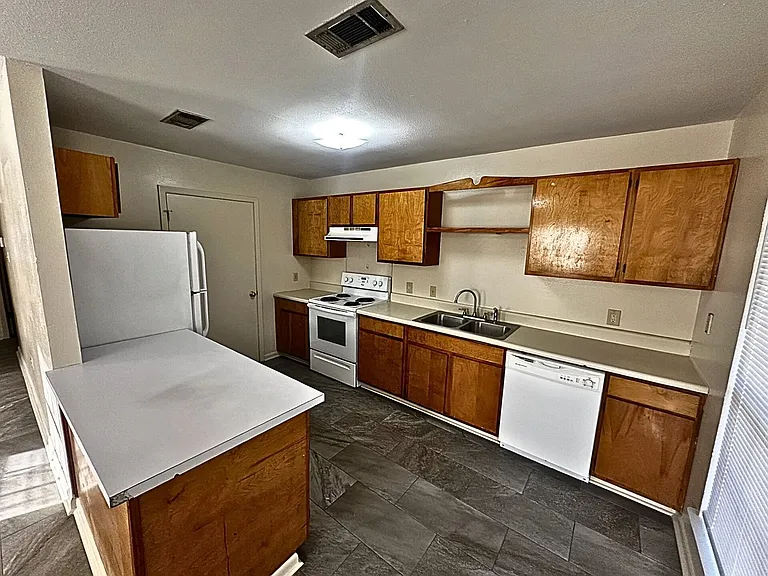 111 Mallard Dr #A — Photo 5