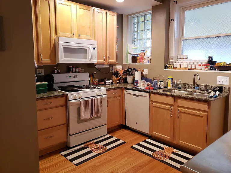 2431 N California Ave #1N — Photo 10
