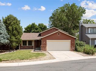 9070 S Hunters Creek St, Highlands Ranch, CO 80126
