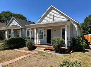 609 E Elk Pl, Denver, CO 80216