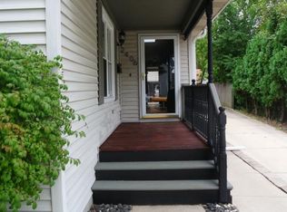 2406 N Oakland Ave, Milwaukee, WI 53211