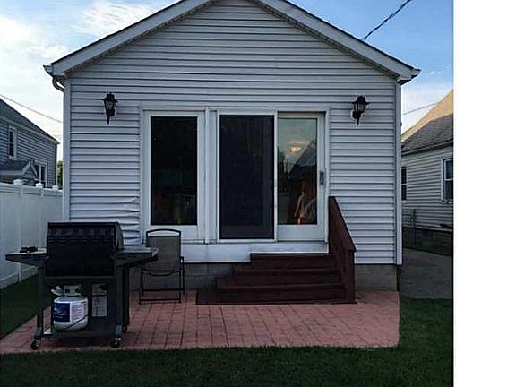 2nd image of 181 Whitehall Ave