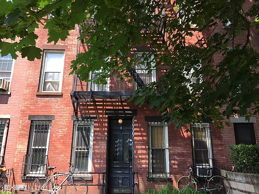 Rented by Citi Habitats | media 9