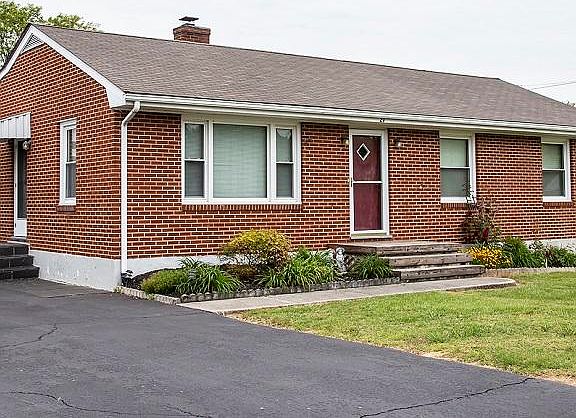 2nd image of 29 Hillmount Dr