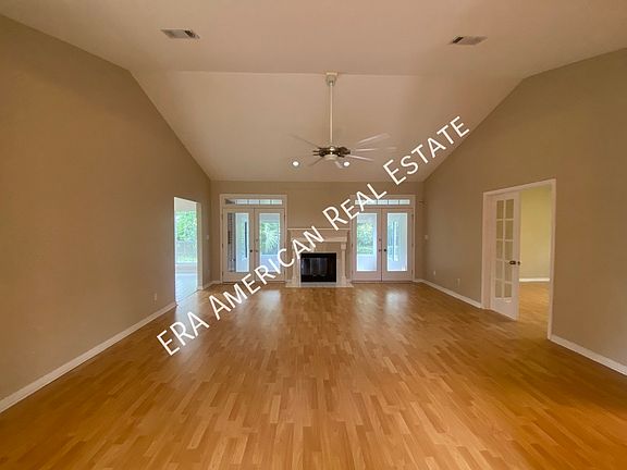 4th image of 231 Crewilla Dr