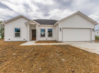 3405 Raintree Dr, Alvarado, TX 76009