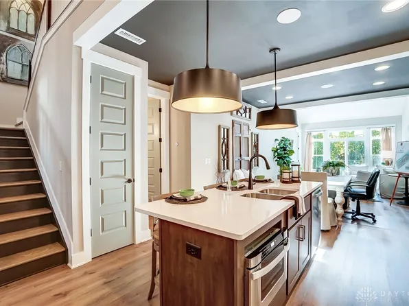 4357 Cottage Park Dr, Dayton, OH 45430